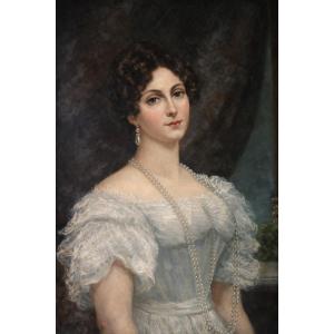 Portrait de jeune femme au collier de perles – Huile sur toile – Époque XIXe