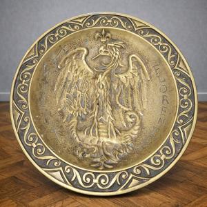 Vide poche en bronze, signé M. Le Verrier, avec inscription BRONZE sous la base