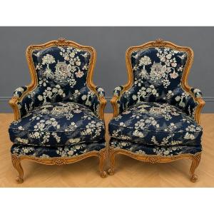 Pair Of Louis XV-style Gondola-back Bergères / Asian Tapestry