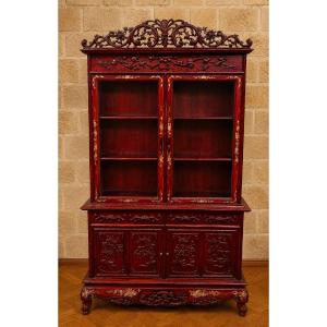 Bibliothèque Chinoise En Bois Laqué Rouge Sculpté et dorure