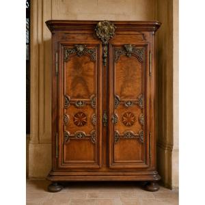 Richly Molded And Inlaid Louis XIV Walnut Cabinet – 18th Century
