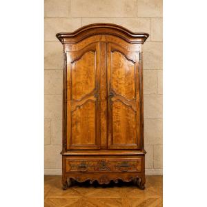 Important Louis XV-era Wedding Cabinet In Marquetry And Burl Wood