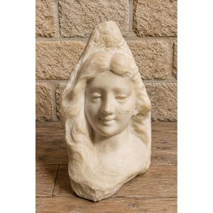 Sculpture en marbre – Buste féminin – Signée Lebrun