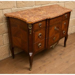 Commode galbée marquetée – Dessus de marbre – Style Transition Louis XV-Louis XVI