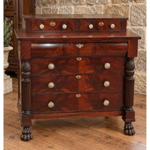 Commode Empire Anglaise / Retour d’Égypte en acajou – Colonnes sculptées – Pieds griffes