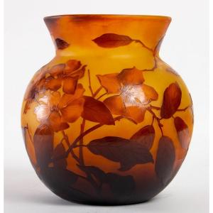 Boule Daum Nancy Vase