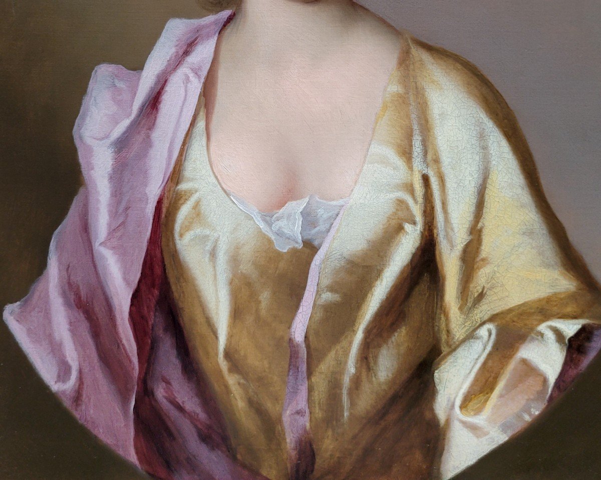 Vers 1710 Portrait d'Une Dame En Robe De Soie Jaune Et Manteau Violet, Michael Dahl-photo-1