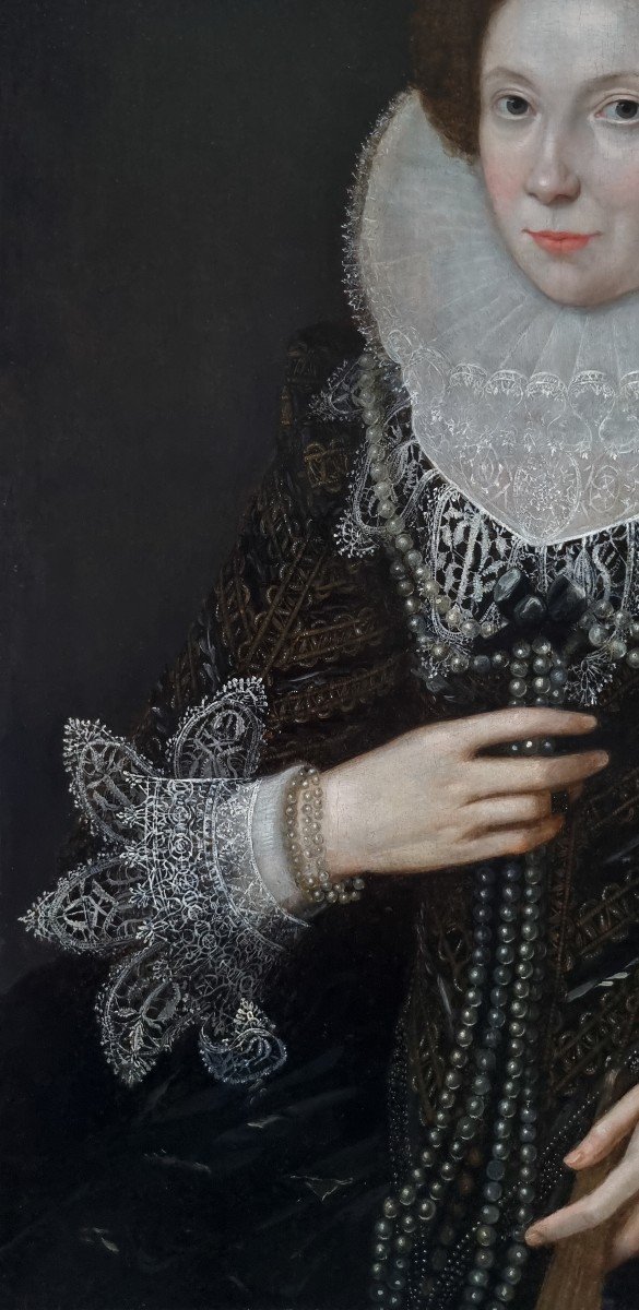 Portrait De Dame En Tenue élaborée Vers 1615, Huile Sur Panneau, Cadre Finement Sculpté-photo-4