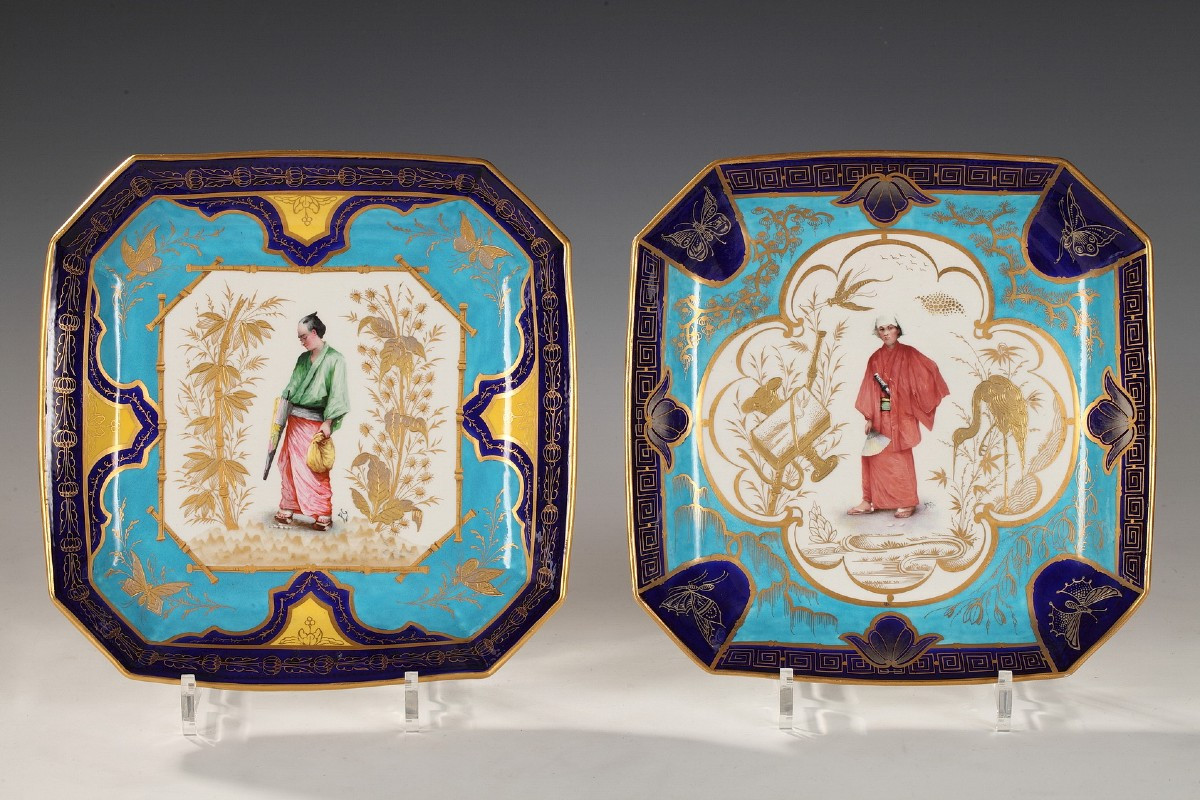 Pair Of Japanese-style Dishes, France, Circa 1875