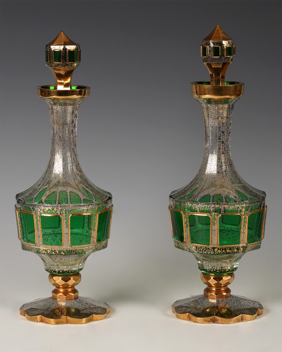 Cristallerie Moser, Paire de Carafes, Bohême, circa 1890