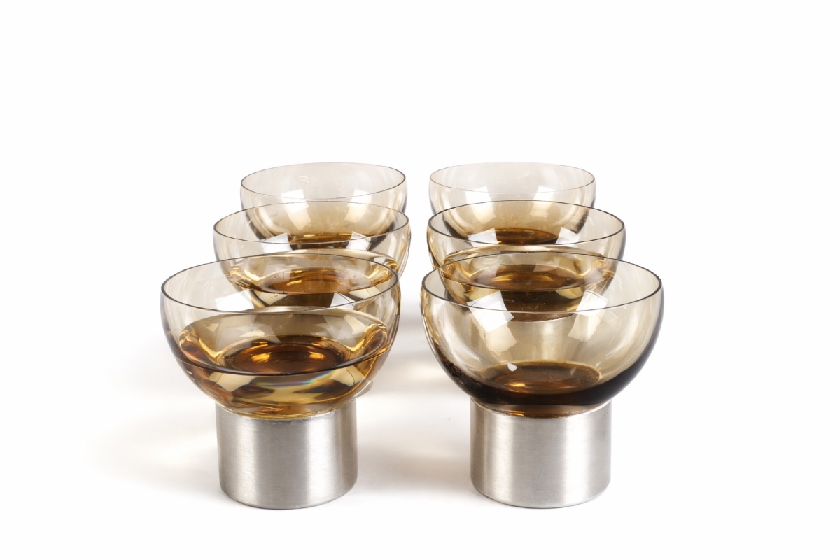 Ensemble de 6 Coupes Modernistes en Verre Fumé et Métal Brossé