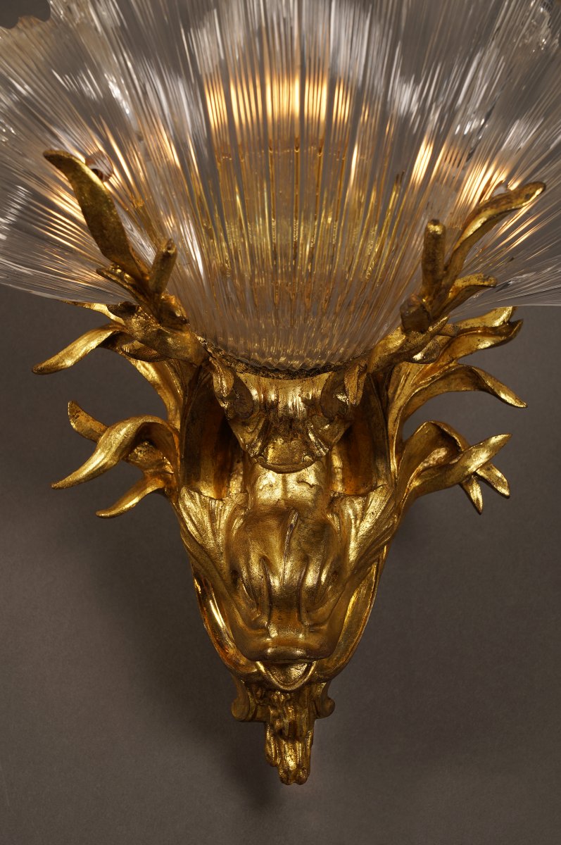 Paire d'appliques "au Dauphins", attribué à Gagneau, Bronze doré et Cristal, Circa 1900-photo-4