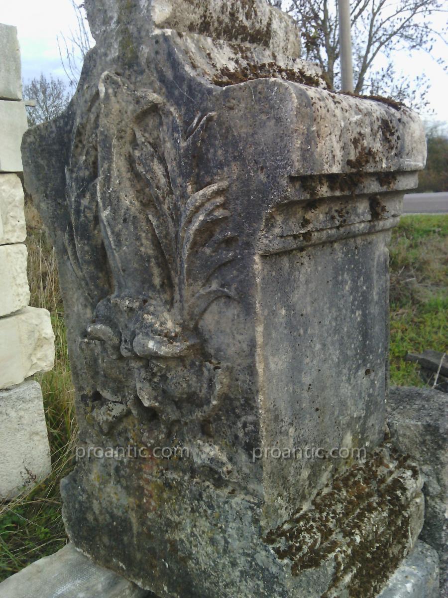 Grand Bassin Avec Fontaine Sculptée Ancien En Pierre-photo-4