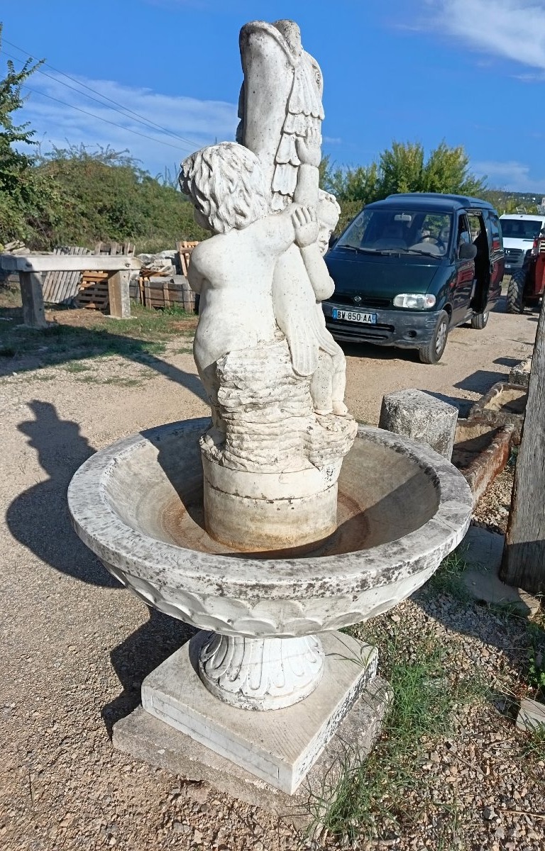 Belle Fontaine Sculptée en Marbre massif-photo-2