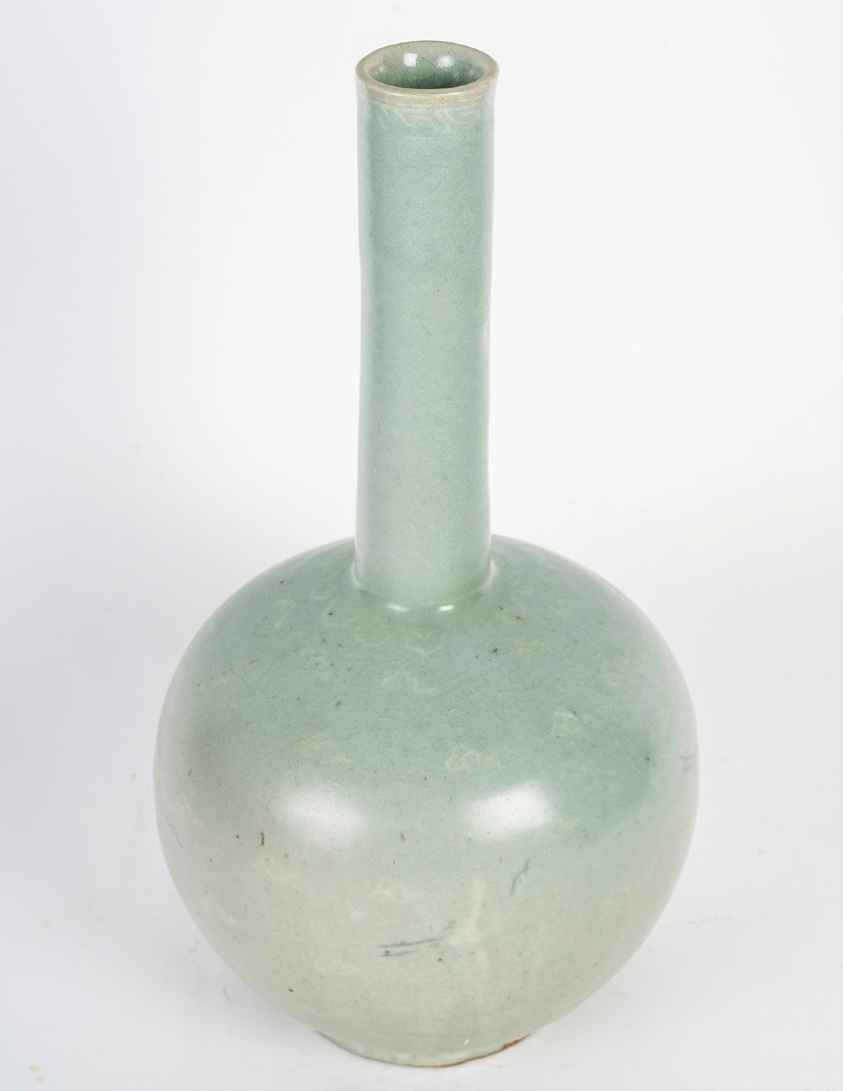 Korean Vase With Long Neck-photo-1