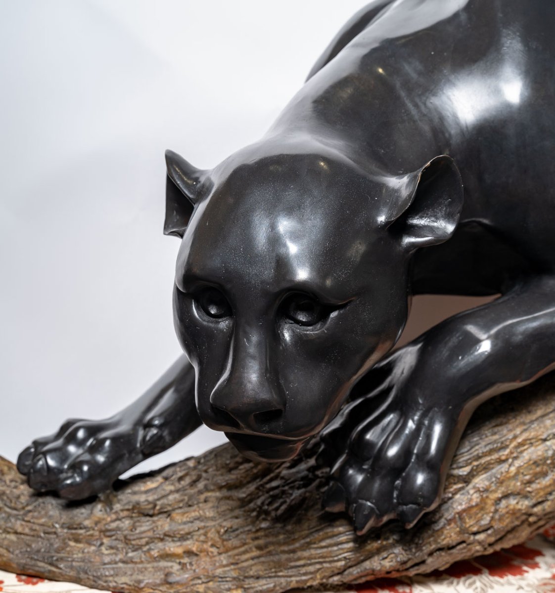 Groupe en bronze d'une panthère sur une branche-photo-2