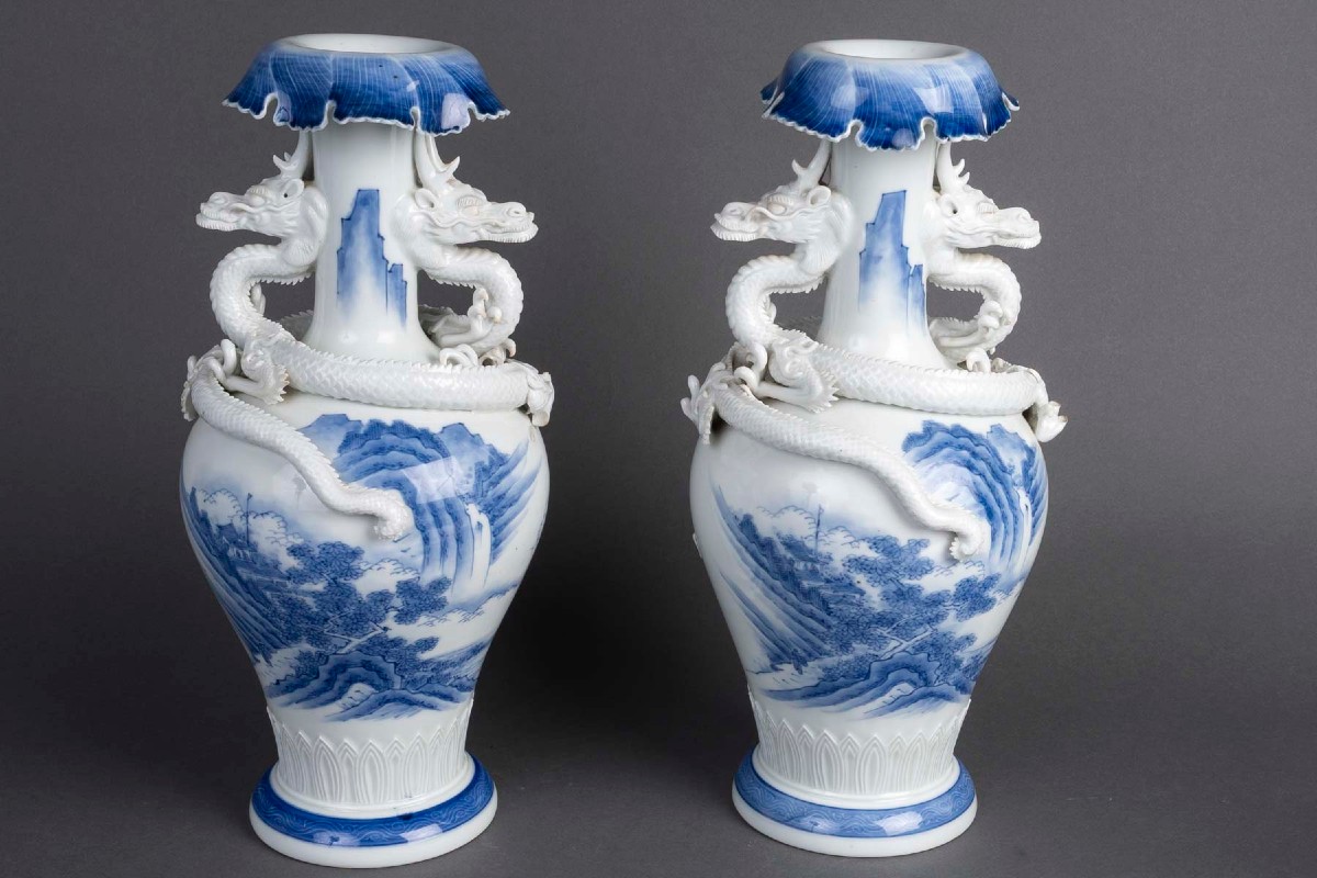 Paire de vases japonais des fours d'Hirado