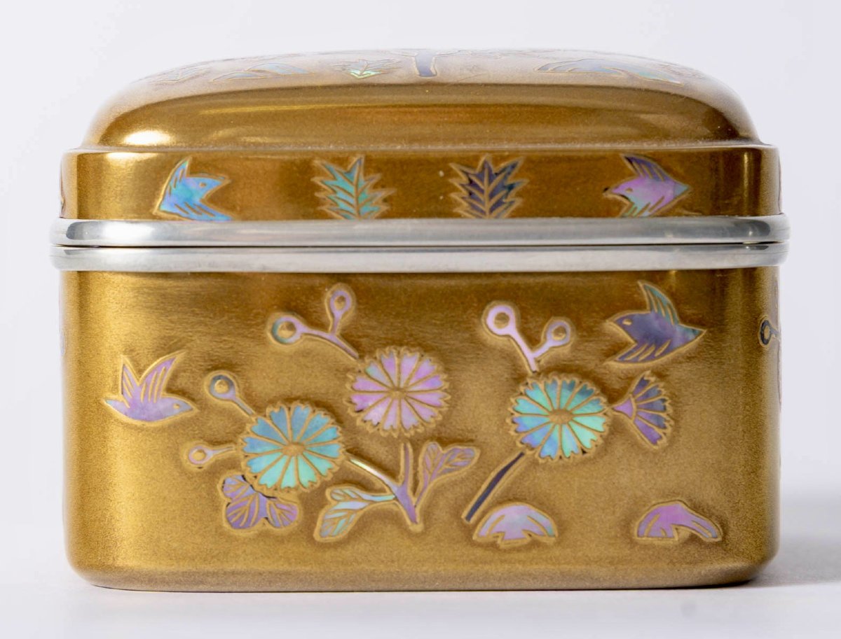 Japanese Gold-lacquered Incense Box - Kogo-photo-2