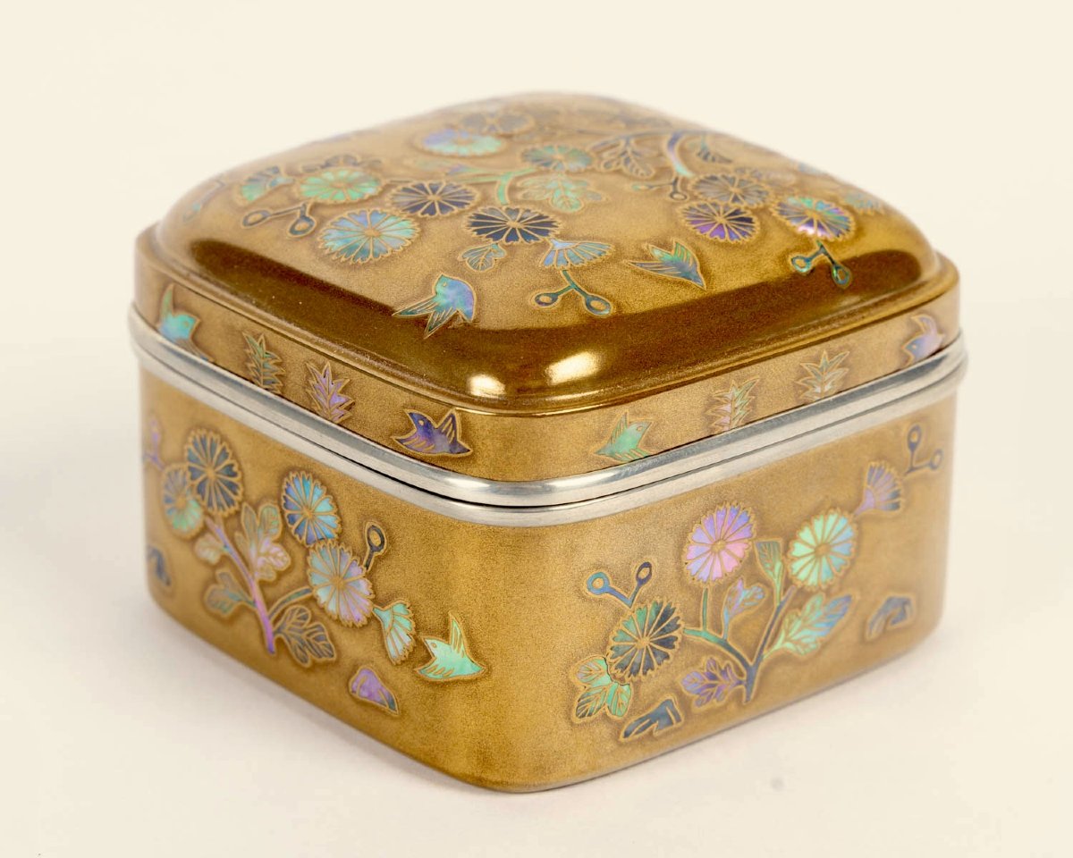 Japanese Gold-lacquered Incense Box - Kogo-photo-4