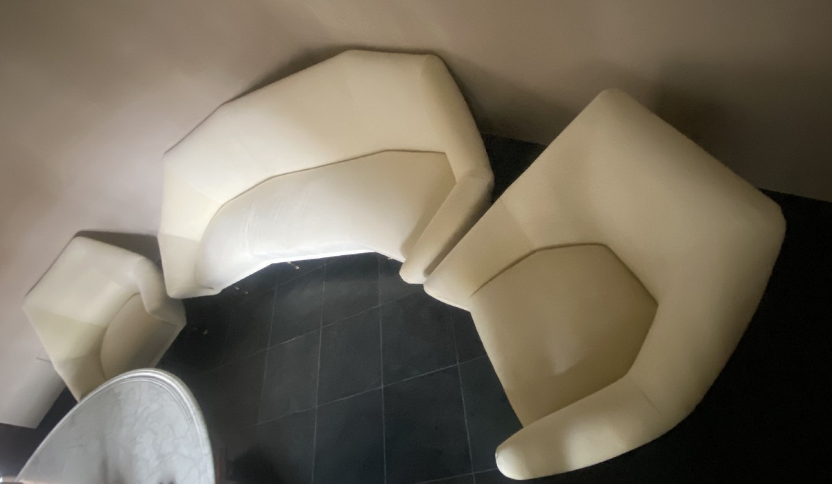 CANAPÉ ET PAIRE DE FAUTEUILS, FABRICATION ITALIENNE, ANNÉES 1960 