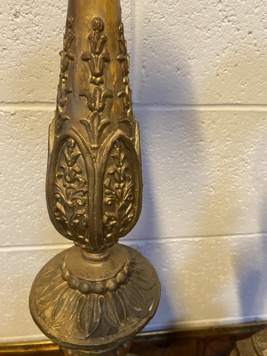 PAIRE DE CANDÉLABRES EN BOIS ET PLÂTRE DORÉ-photo-2