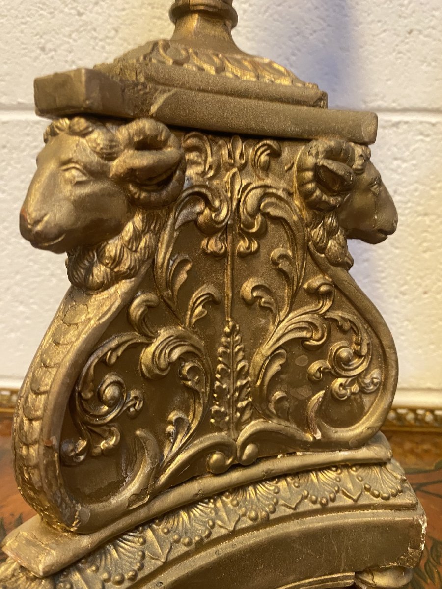 PAIRE DE CANDÉLABRES EN BOIS ET PLÂTRE DORÉ-photo-4