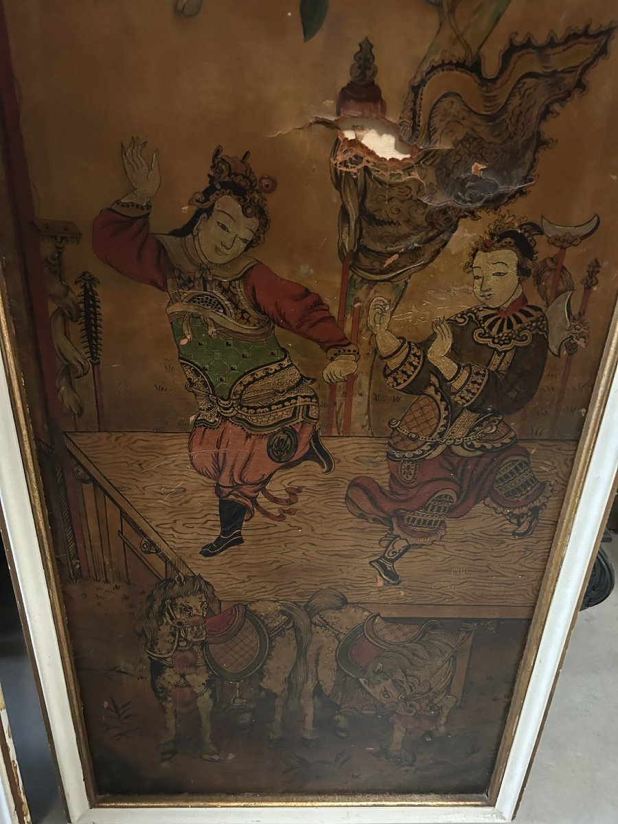 A Pair Of 17th Century Chinoiserie Painted Leather Panels-photo-6