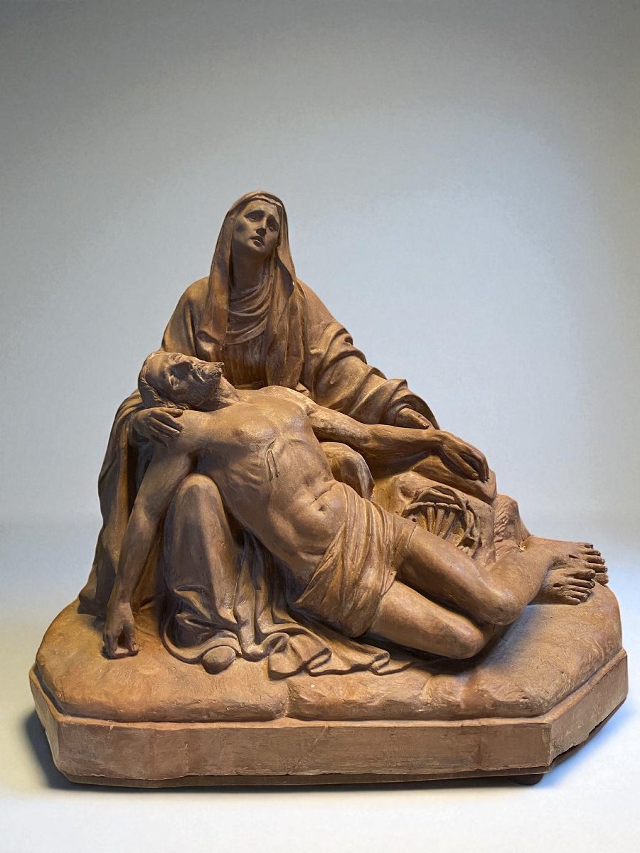 SCULPTURE EN TERRE CUITE REPRÉSENTANT LA PIÈTA, XVIIIe SIÈCLE-photo-2