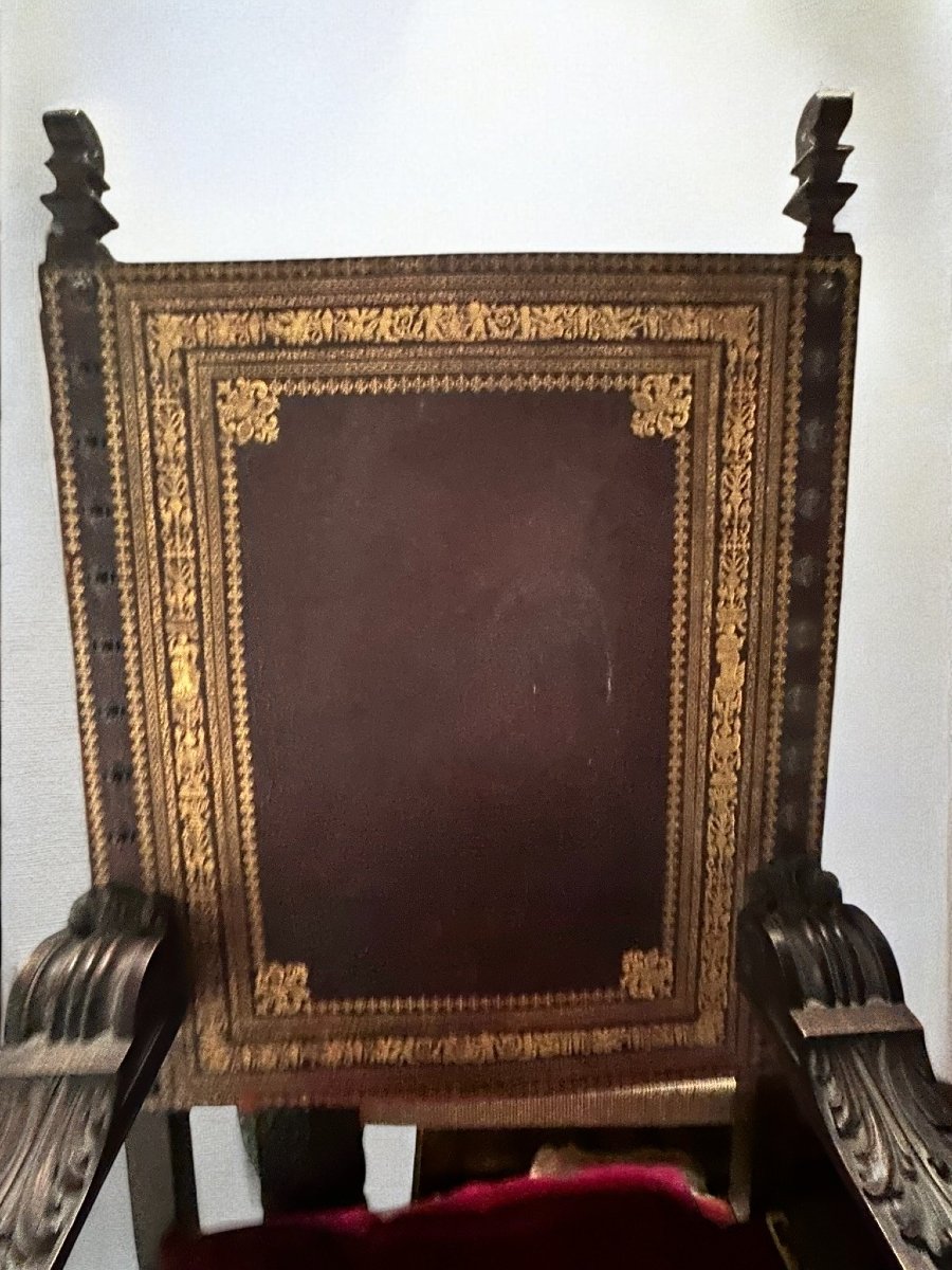 PAIRE DE FAUTEUILS EN BOIS ET CUIR-photo-2