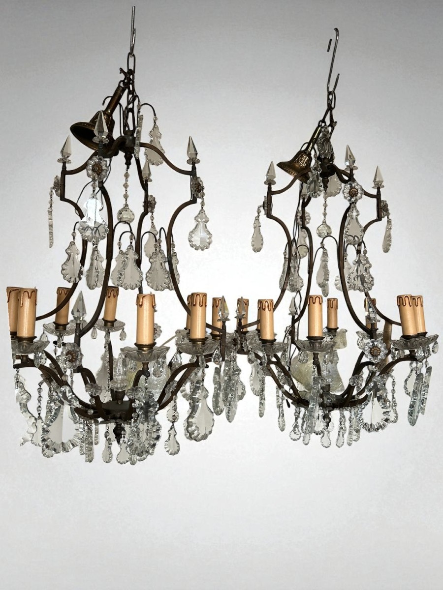 Pair Of Bronze And Crystal Chandeliers With 8 Lights