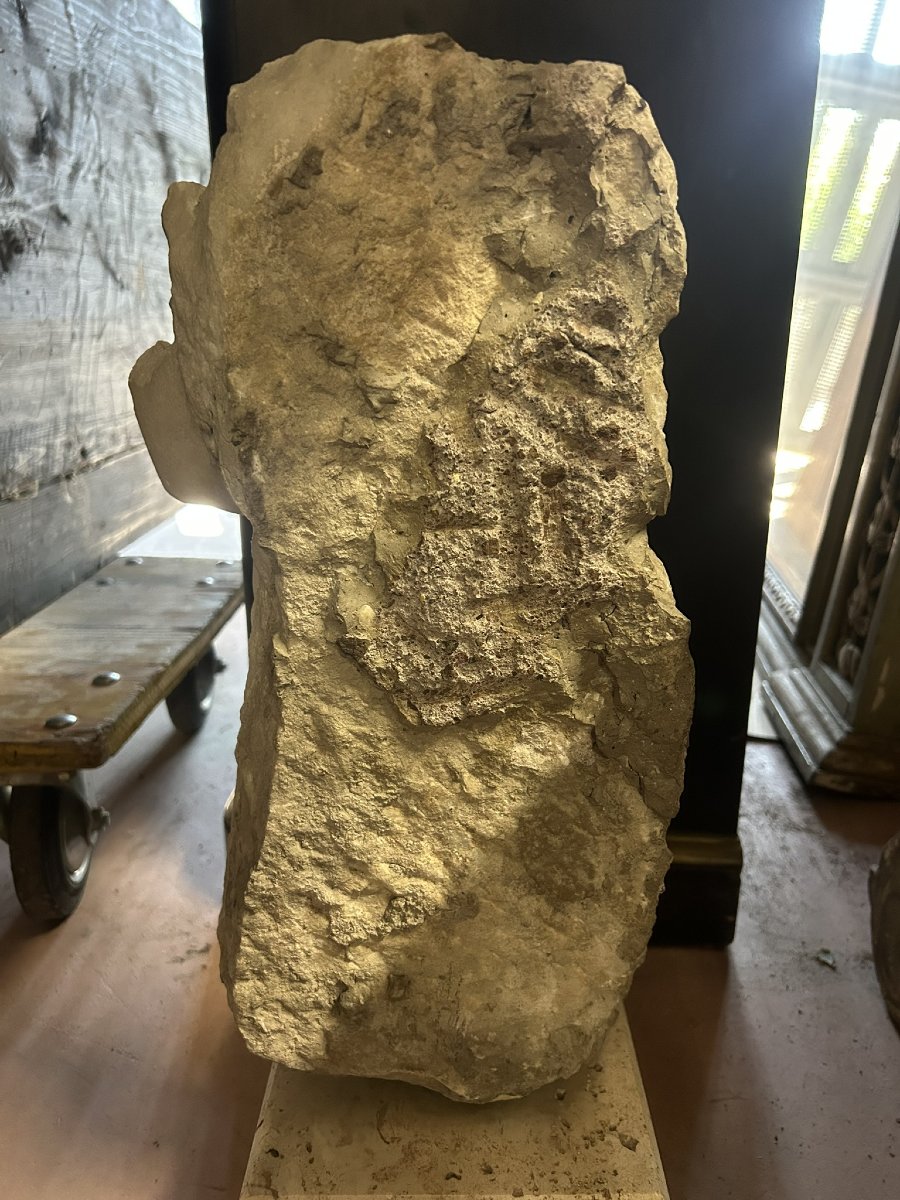 White Marble Statue - Copy Of Ancient-photo-3
