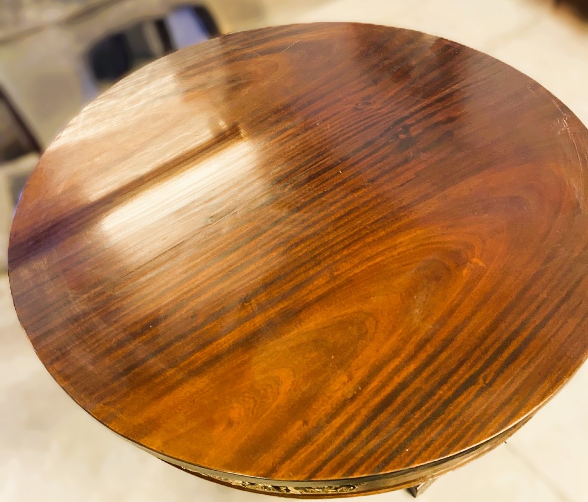 TABLE RONDE DE STYLE EMPIRE EN ACAJOU AVEC APPLICATIONS EN BRONZE-photo-3