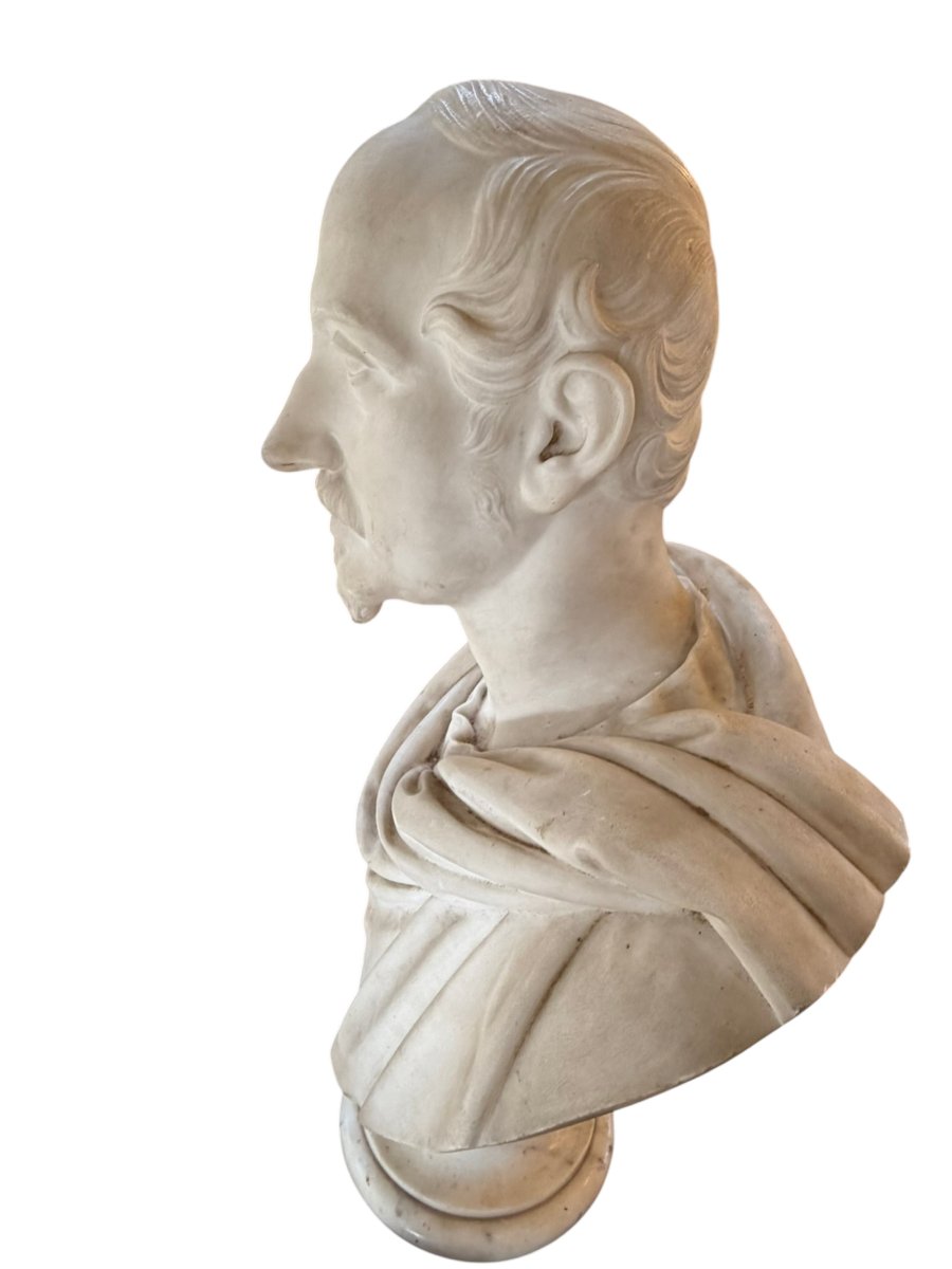 Pair Of White Marble Bust-photo-1