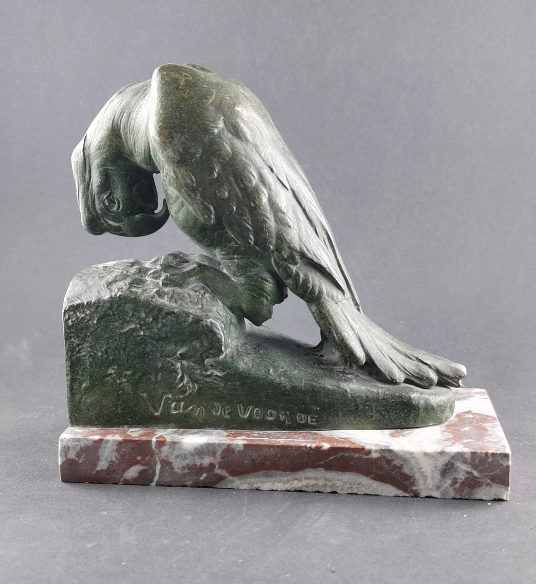 Pair Of Bookends With Art Deco Parakeets-photo-1
