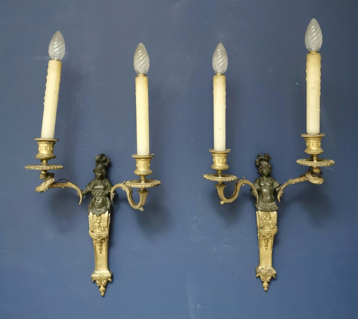 Pair Of 19th Century Bronze Wall Lamps-photo-2