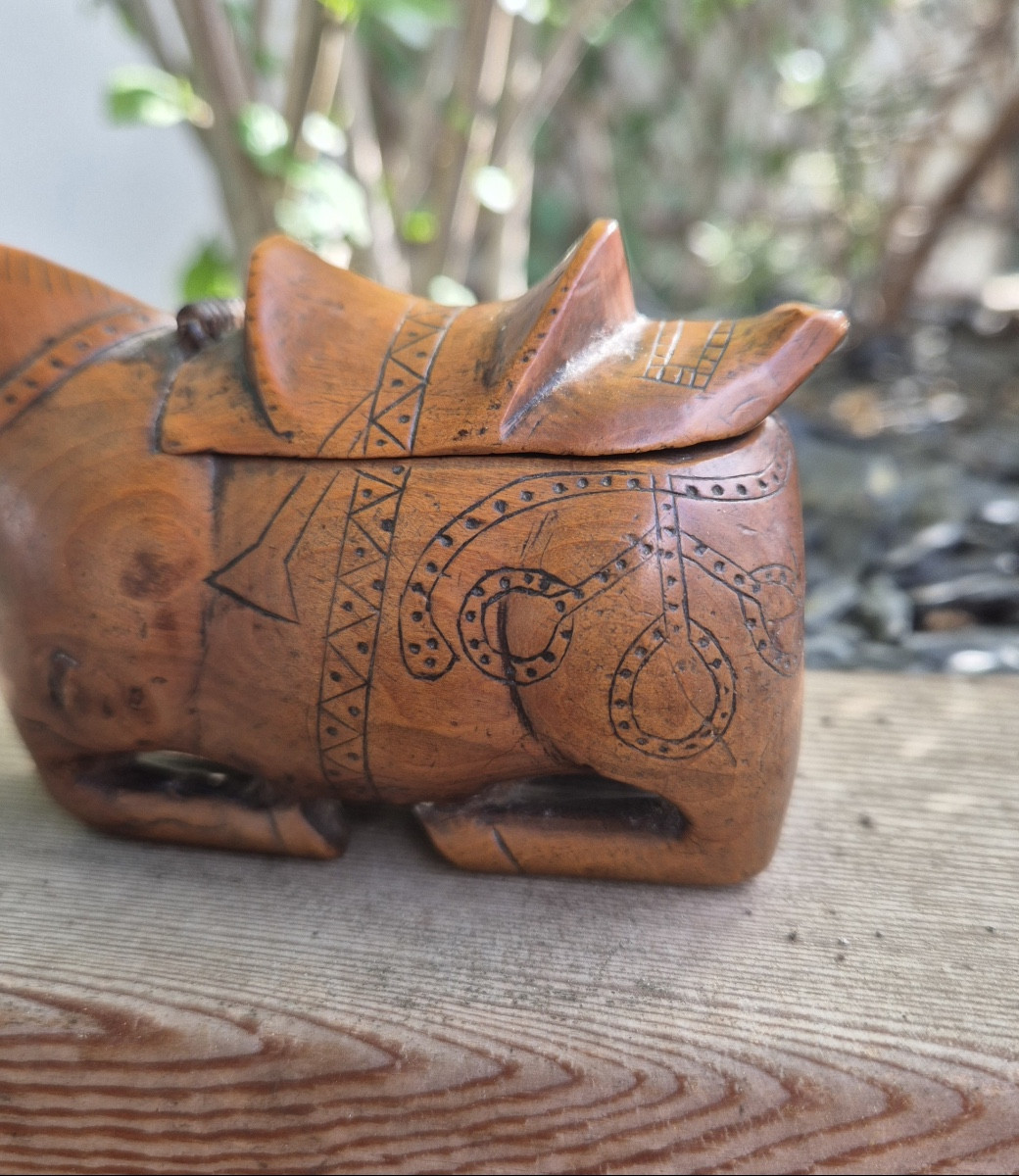 Zoomorphic Snuffbox In Boxwood Horse-photo-1