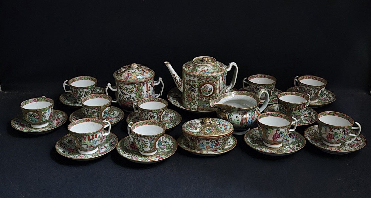 19th Century Canton Porcelain Tea Set