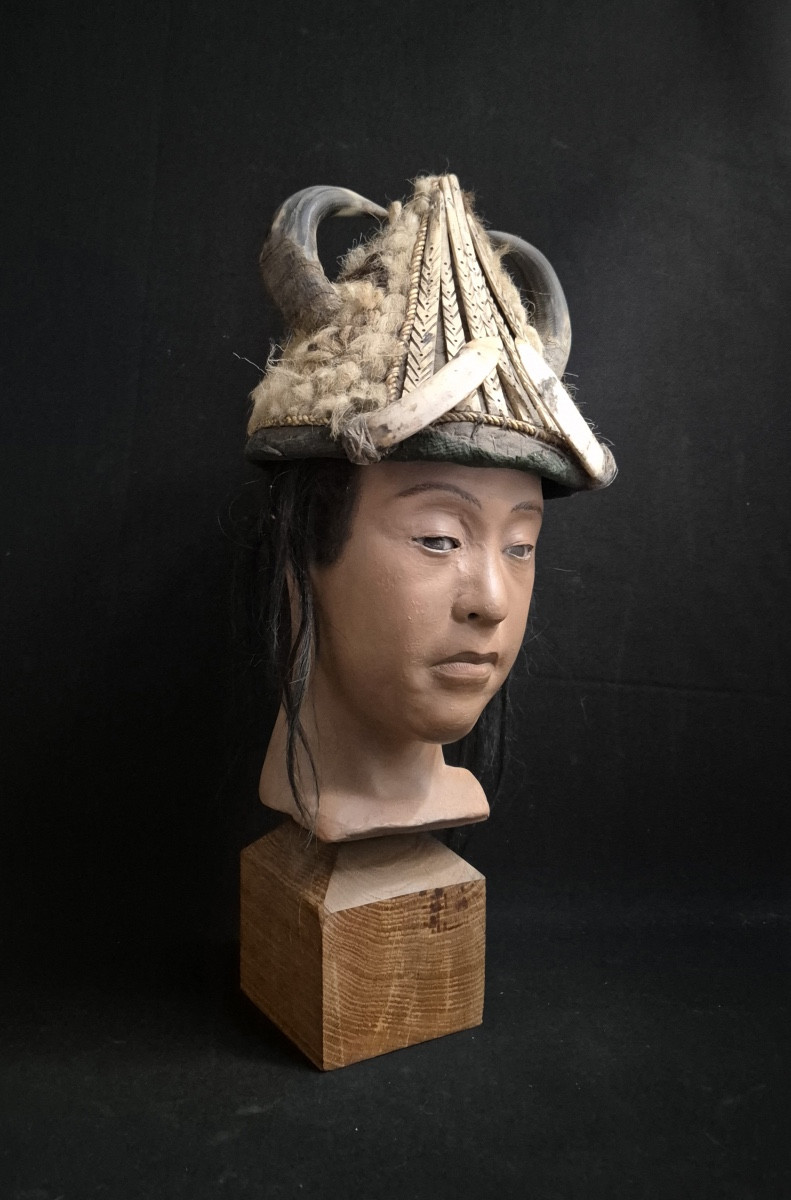 coiffe de cérémonie NAGA 