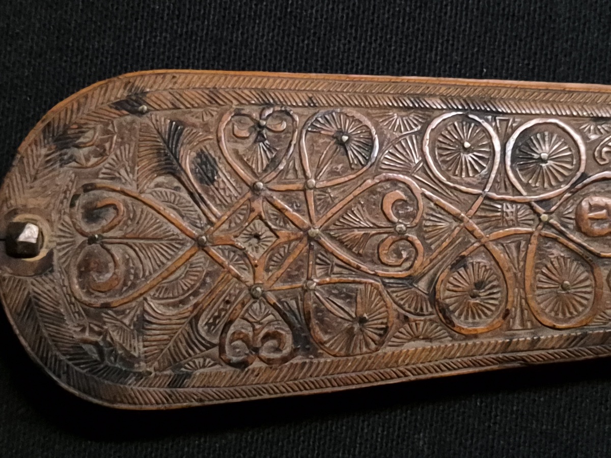 Carved Boxwood Tobacco Grater-photo-2