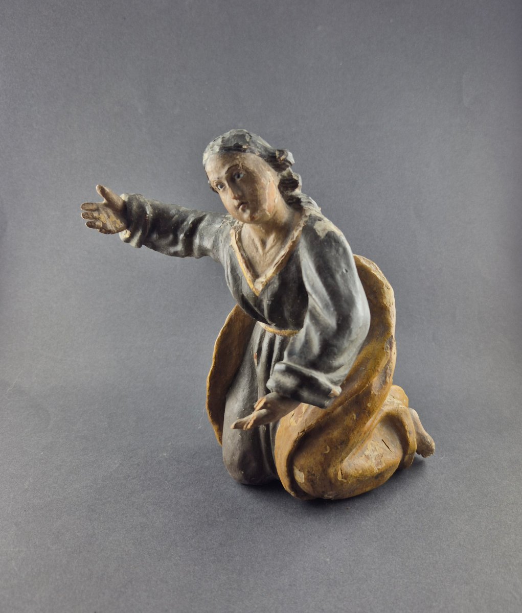 Little Saint In Prayer — Polychrome Wood, 18th Century