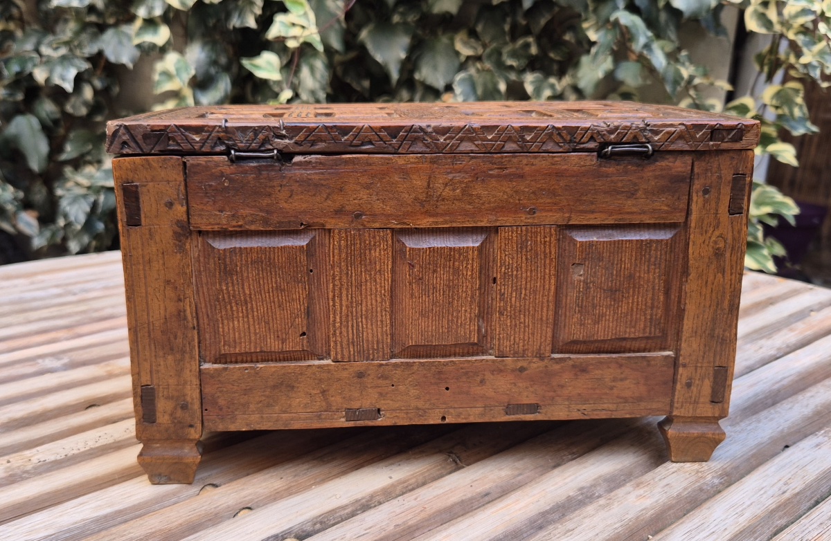 Wedding Chest  Traditional Savoie Folk Art-photo-1