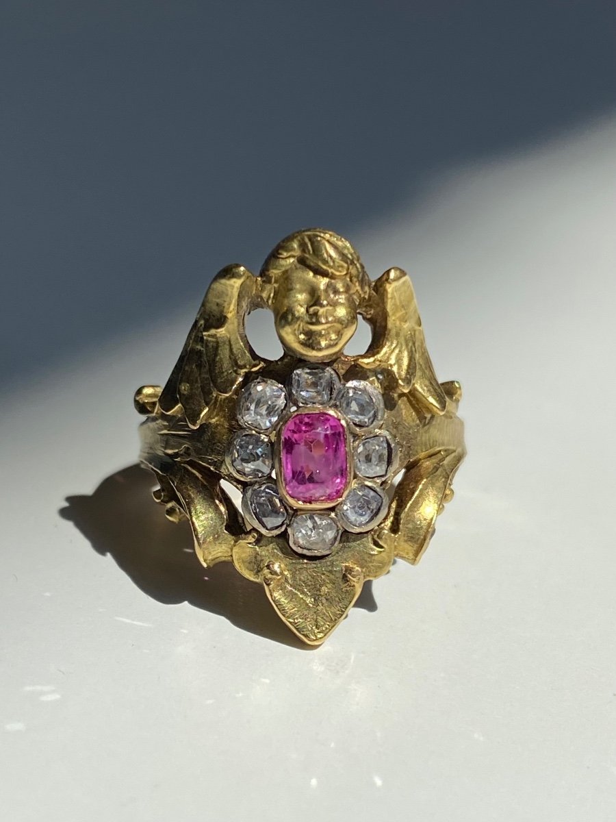 Very Rare Neo-renaissance Ring In 18k Gold And Pink Sapphire-photo-2