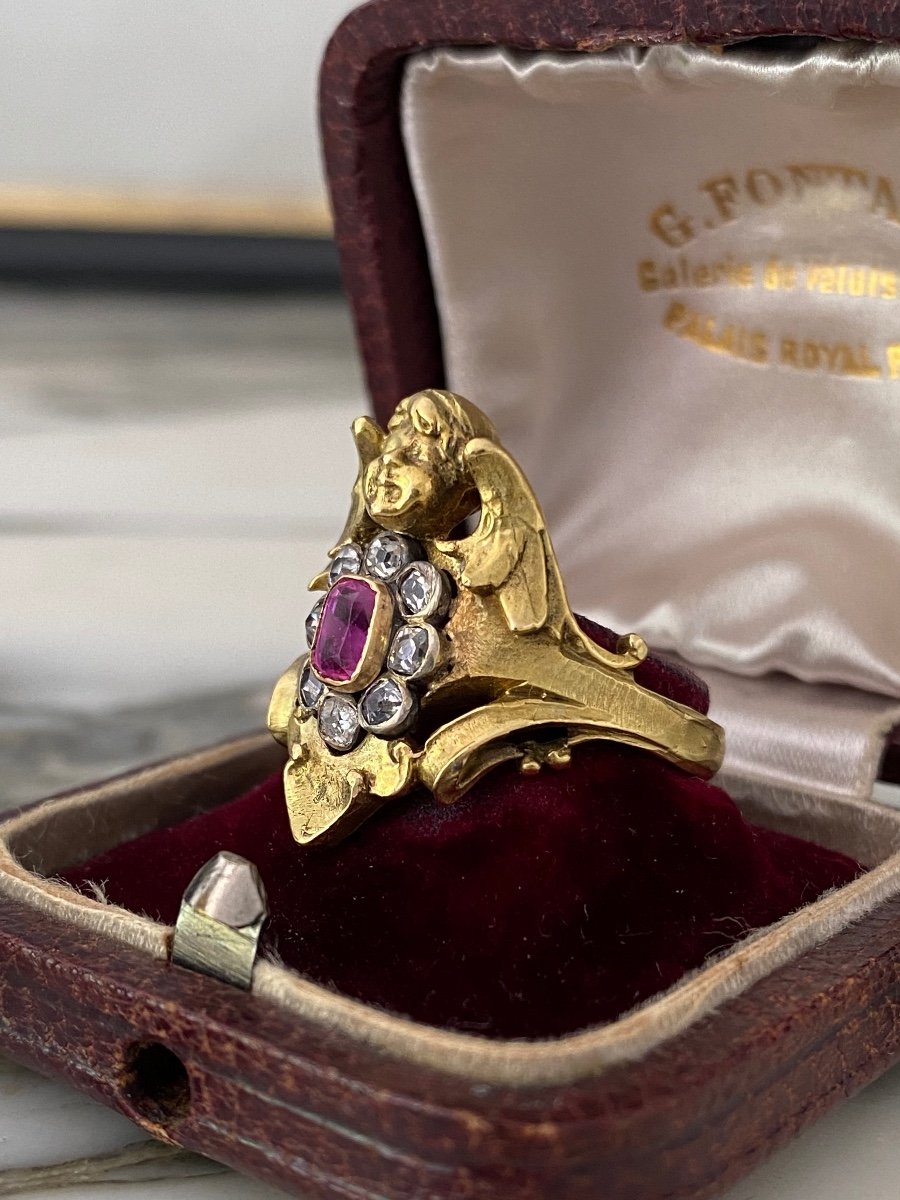 Very Rare Neo-renaissance Ring In 18k Gold And Pink Sapphire-photo-5