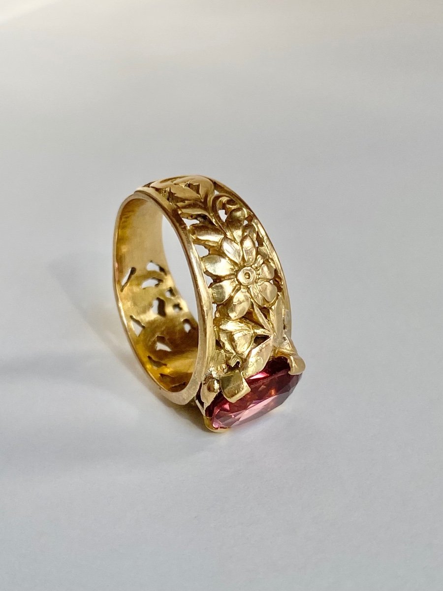 Art Nouveau Ring In 18k Yellow Gold Set With A Pink Tourmaline-photo-3