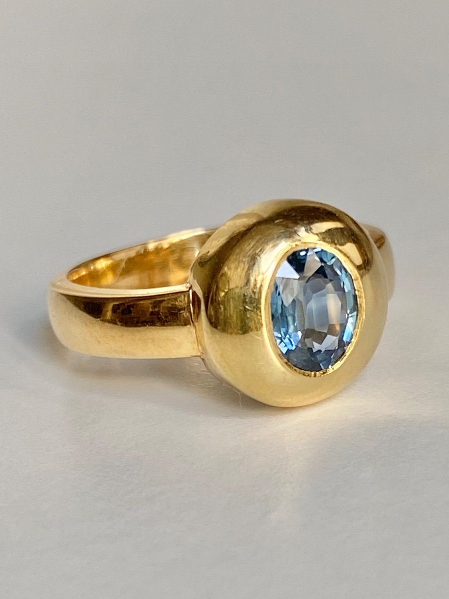 18k Yellow Gold Ring Centered With A Sapphire-photo-3