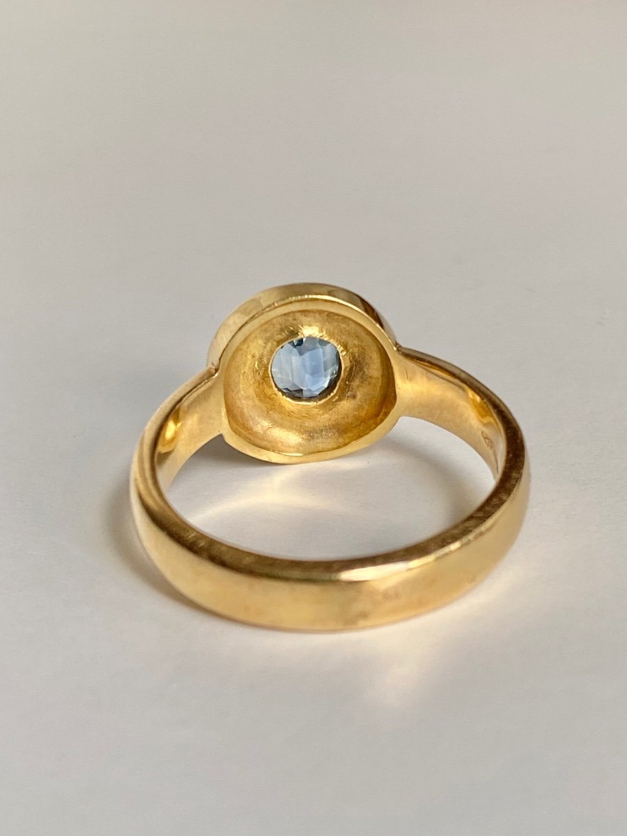 18k Yellow Gold Ring Centered With A Sapphire-photo-4