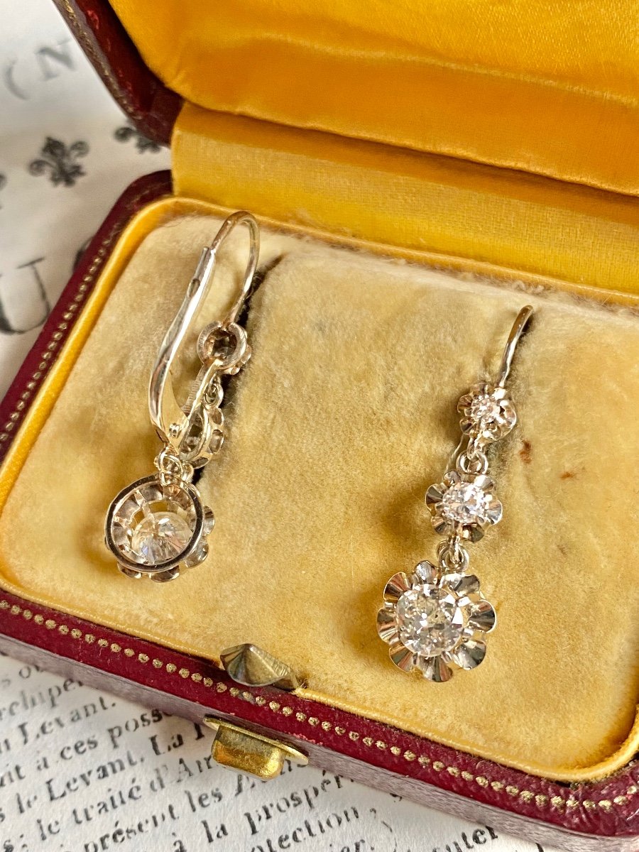 Art Deco Earrings In 18k White Gold And Diamonds -photo-1