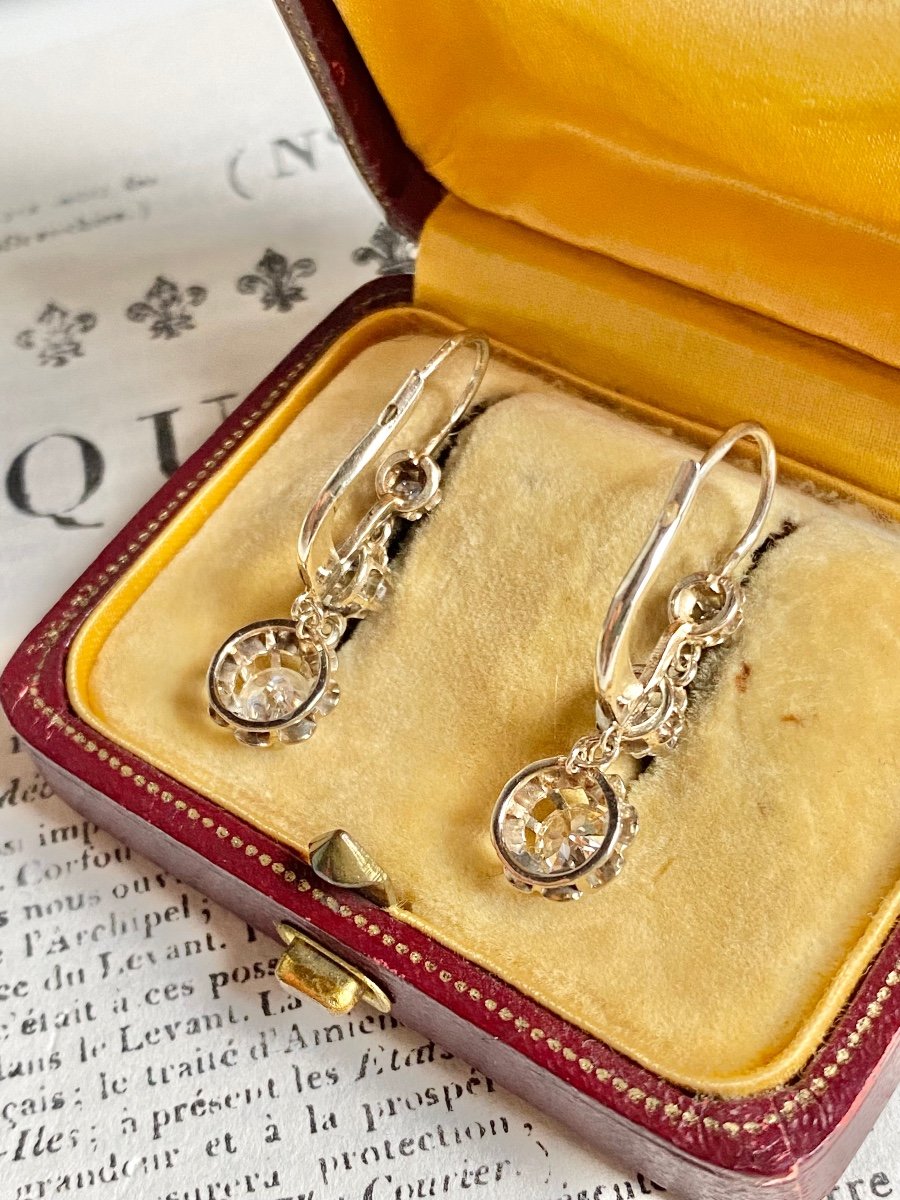 Art Deco Earrings In 18k White Gold And Diamonds -photo-2