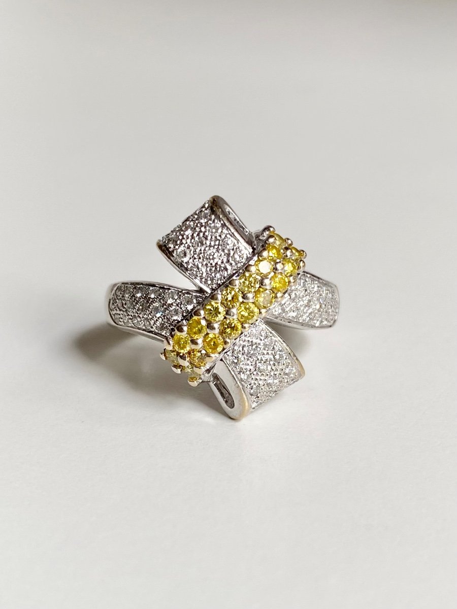 Very Pretty Knot Ring In 18k Gold And Diamonds -photo-1