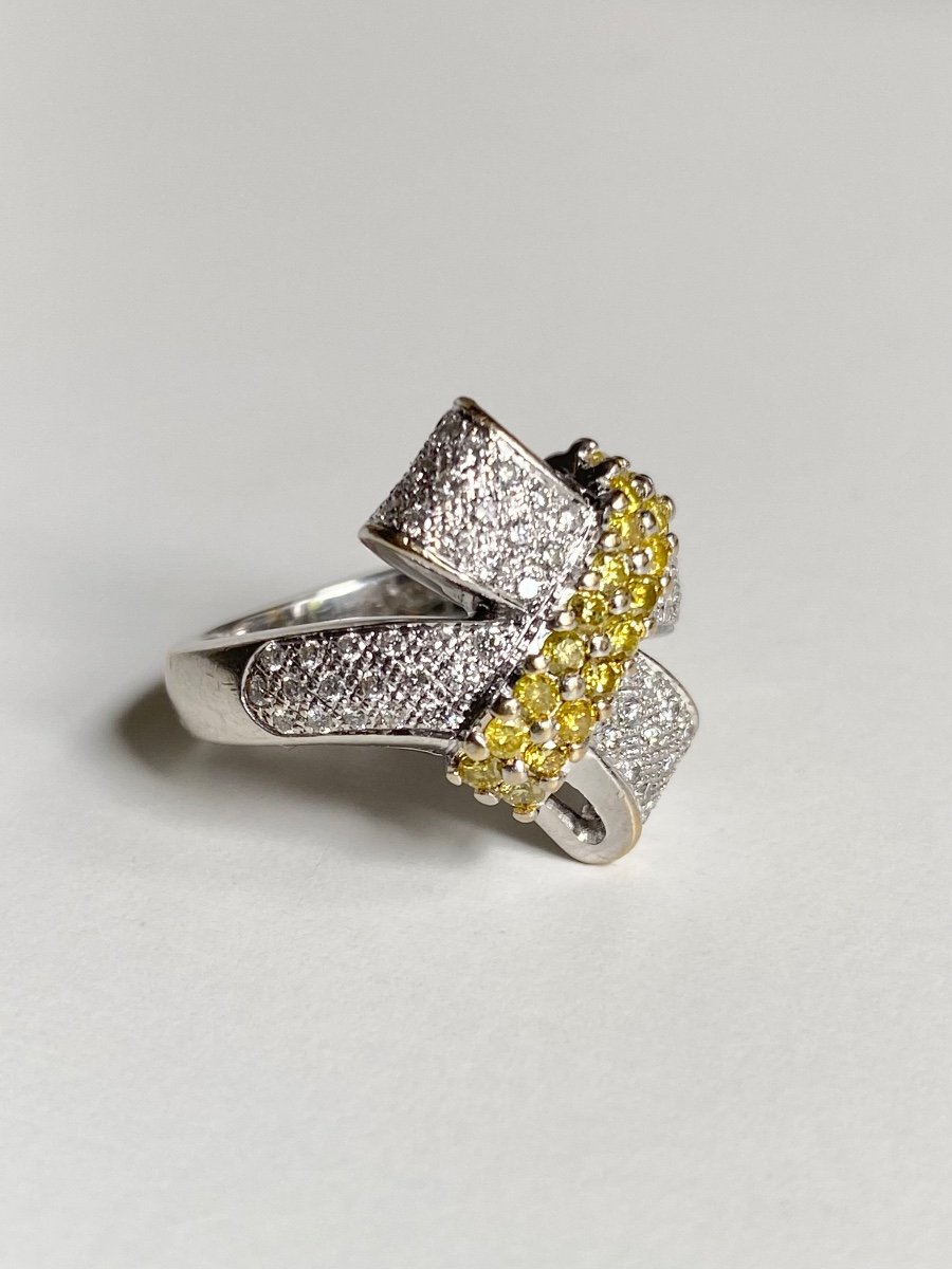 Very Pretty Knot Ring In 18k Gold And Diamonds -photo-3